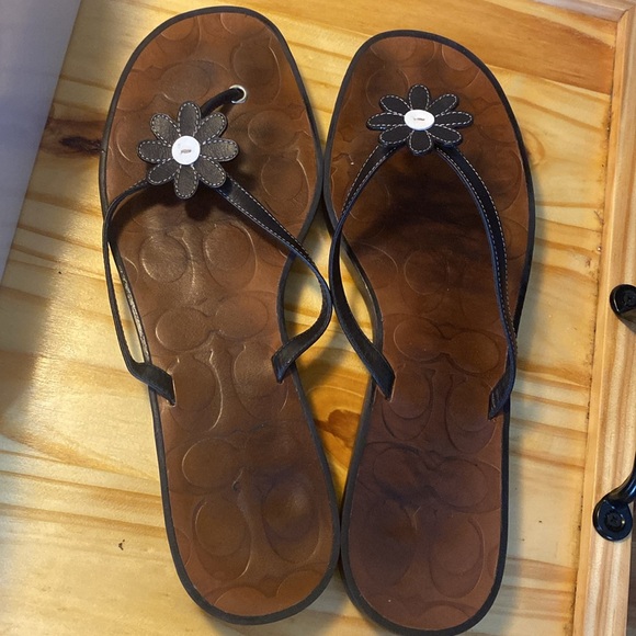 Coach sandals - Picture 3 of 7